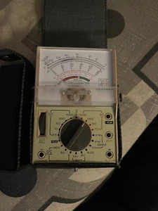 Speco Analog Multimeter Tester Typ F-72. Keine Testleitungen. Nur Meter - Bild 1 von 2