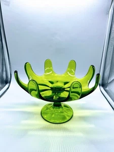 Vintage Dekoschale Wikinger grün 8 Blütenblätter Kunstglas - Bild 1 von 4