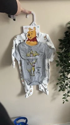Winnie The Pooh 3 Piece Baby Set  0/3 Months - Image 1 of 4