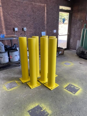 Heavy duty steel safety bollards - Coated guard posts with Based Plate - Image 1 of 4