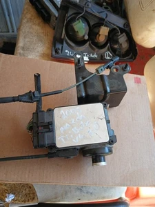 2005 Mazda Tribute Cruise Control Unit - Foto 1 di 2