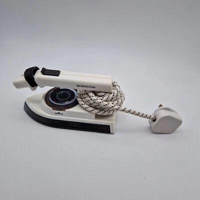 Remington TL-216 Steam Travel Iron with 240 / 120v Options - Image 1 of 4