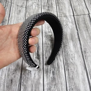 NEU Claire Stirnband schwarz Nieten Edelsteine Disco Haarschmuck Kostüm Cosplay - Bild 1 von 7
