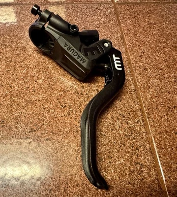 Magura MT5 Disc Brake Master Cylinder Assembly Aluminum Lever  - Image 1 of 2