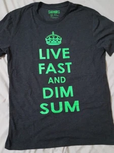 "Live Fast And Dim Sum" Graphic T-shirt Mens size Medium - Bild 1 von 1