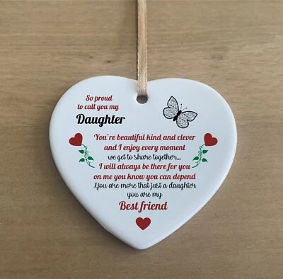 So Proud Daughter Friend Cita Cerámica Forma Corazón Placa Regalo Letrero cr62 Foto 1 de 4