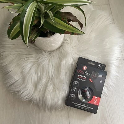 Olloclip 3-in-1 Macro/Fisheye/Wide Angle Lens Solution for iPhone 5 Or iPod - Image 1 of 4