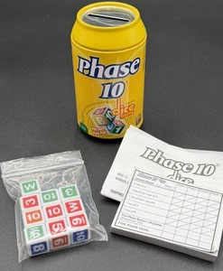 Mattel Games Phase 10 Dice Game Tin Can completo con manuale e scorecard RARO HTF - Foto 1 di 5