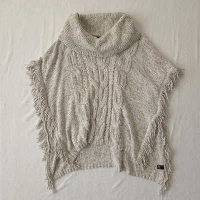 Poncho tejido cuello capucha Lane Bryant suéter de gran tamaño talla 14/20 flecos boho cómodo Foto 1 de 4