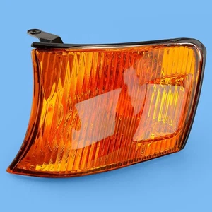 Front Left Turn Signal Corner Light Fit For Toyota Chaser GX100 JZX100 1996-99 - Picture 1 of 6