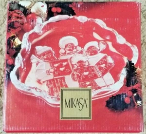 Mikasa Holiday Theme "Carolers" Candy or Sweet Dish 8.25" Decorated & Etched - Picture 1 of 5
