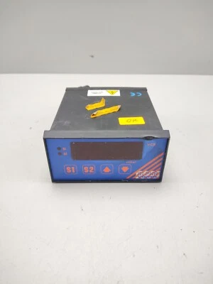 Alpha Vuoto VCEA-2 Digital Vacuum - Image 1 of 4