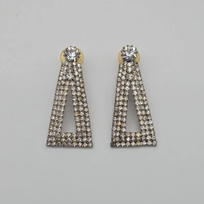 Brincos vintage de strass triângulo gota perfurada cristal transparente tom prata - Imagem 1 de 4