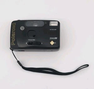 Polaroid 2000FF 35mm Point & Shoot Film Camera Auto Flash - Picture 1 of 5