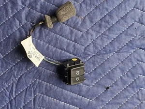 1X VW SUN SHADE COVER SWITCH GOLF GIUAN ATLAS ETC 2018 VOLKSWAGEN 510959620 Hl6 - Picture 1 of 11