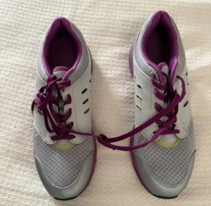 Zapatilla deportiva Vionic Venture para mujer talla 9 gris púrpura cómoda para caminar nueva con etiquetas - Imagen 1 de 10