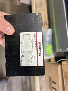 BURNDY BDB-24-500-3 4/0-6 Distribution Block - Picture 1 of 4