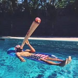 RAW Inflatable 6ft Cone Home Party Decorations - Picture 1 of 4