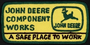 Vintage uniform patch JOHN DEERE COMPONENT WORKS deer pictured unused n-mint+ - Picture 1 of 3