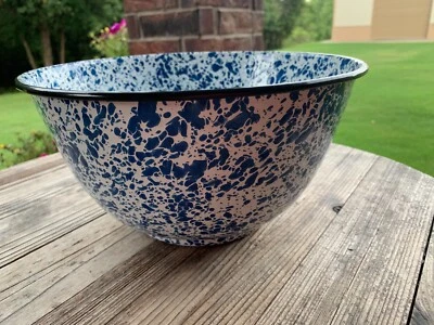 Blue & White Speckled Splatter Enamelware 10.5" x 5.5" Bowl - Image 1 of 4