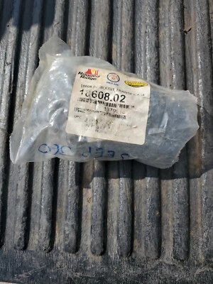 Крепление раздаточной коробки Omix 18608.02 1975-79 Jeep Cherokee 1972-83 Jeep CJ5 - Изображение 1 из 4