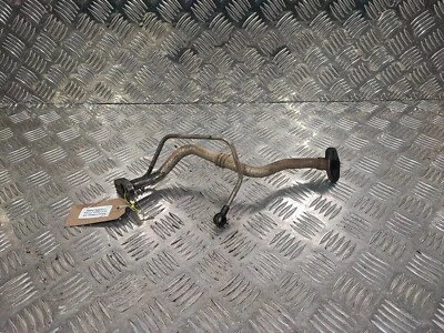 Tubo de alimentación de aceite turbo Nissan Cabstar F24 3.0 (2016-2019) 15192-LC30A Foto 1 de 4