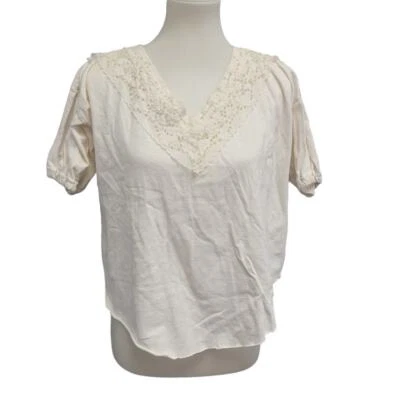 Top corto vintage Bravo para mujer manga corta mediana hombro frío cuentas cuello en V Foto 1 de 4