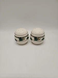 Noritake "Ivy Lane" 3 1/4 Inch Salt & Pepper Set - Picture 1 of 3