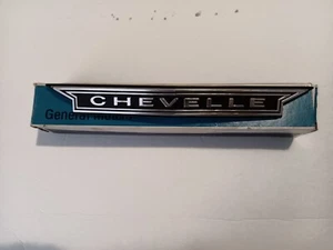 NOS 1966 66 Chevelle Grill Grille Emblem 3876137 Chevrolet GM OEM One Year Only - Bild 1 von 3