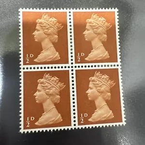 Great Britain 1967-68 MH Queen Elizabeth 4 Block Stamp - Picture 1 of 2