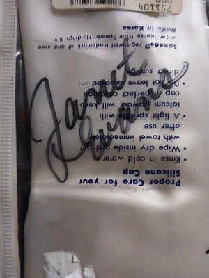 Boné de banho Speedo de silicone assinado por Janet Evans - Imagem 1 de 3