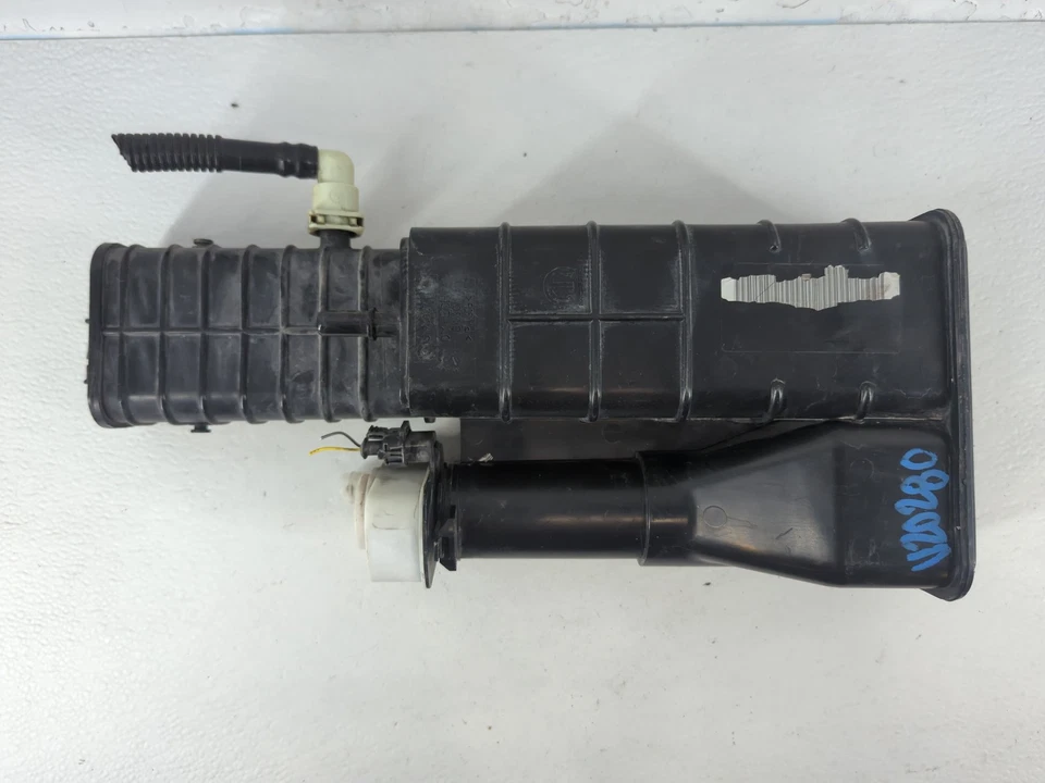 Fiat 500 2014 bote de carbón de vapor de combustible BSXS0 Foto 1 de 4