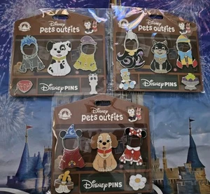Disney ANIMALI DOMESTICI ABITI SPILLE PARCHI SET ESCLUSIVO di 3 - Foto 1 di 6