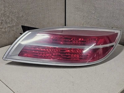 2007 2008 2009 2010 Saturn Sky Right Passenger Side Tail Light Lamp OEM 10353722 - Image 1 of 4
