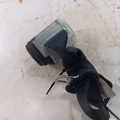 Correa retractora trasera pasajero derecho Toyota Corolla 2016 2015  Foto 1 de 4