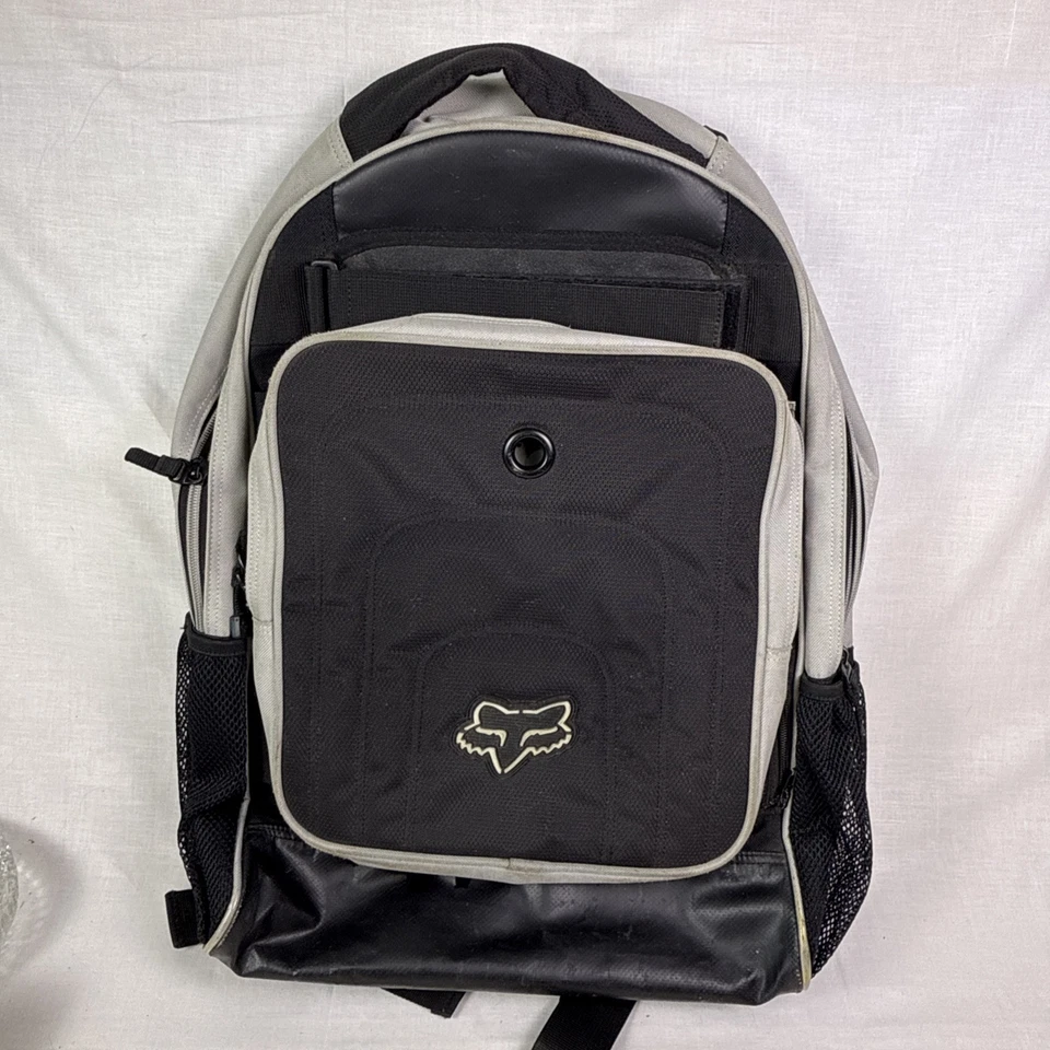 Mochila Fox Racing Motocross Tech de colección. Bonito compartimento para portátil gris/negro Foto 1 de 4