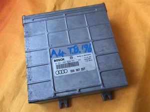 AUDI A4 1.8 - CENTRALINA MOTORE 0261203550 / 551 - 8D0907557 - Picture 1 of 1