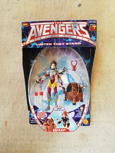 Avengers United They Stand Wasp Figure ToyBiz 1999 Marvel Legends MIP - Picture 1 of 2