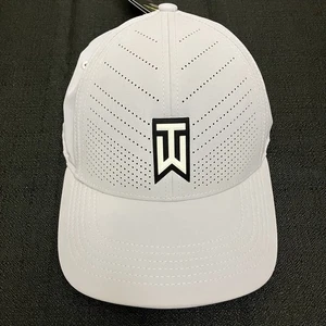 Cappello Nike TW Tiger Woods Aerobill Flex BV1072 042 grigio polvere fotonica taglia M/L - Foto 1 di 5