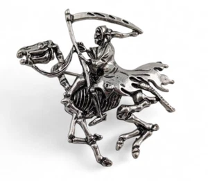GRIM REAPER BROOCH Death & Pale Horse Skeletal Horseman of the Apocalypse Pin O4 - Picture 1 of 3