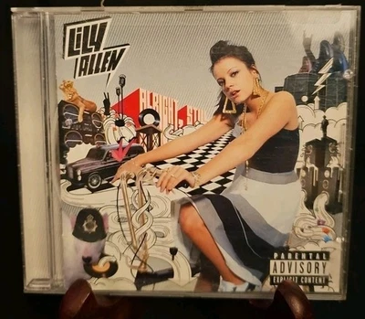 Lily Allen - Alright, Still (CD) Needs Buffed - Изображение 1 из 4