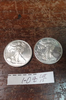 SILVER BULLION MIXED LOT-BARS & ROUNDS-2-1/2 OZ -1 OZ TOTAL LOT 15 - Image 1 of 3