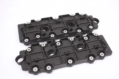 Juego de cubiertas de válvula inferior OEM 993 (1995-1998) 99310511607 Foto 1 de 4