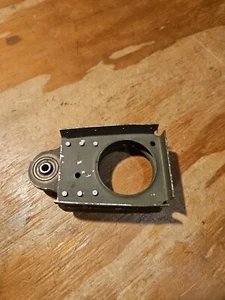 Cessna 1431005-1 Hinge - Picture 1 of 15