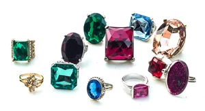 Lote de 12 anillos gruesos coloridos de colección hasta ahora - mezcla de tamaños metales y estilos - Imagen 1 de 4