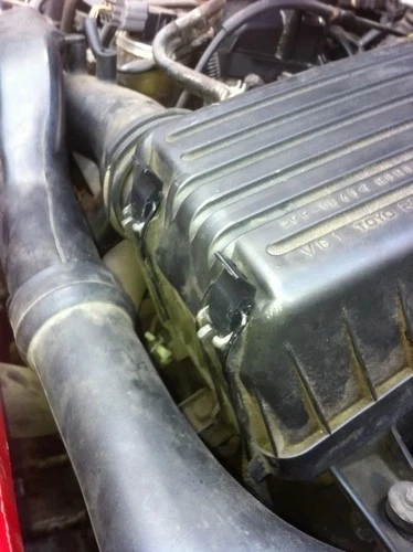 Limpador de ar Honda Insight G1 caixa clipe conjunto de 2 - Imagem 1 de 1