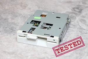 Unità floppy disk interna FDD 5,25" 1,2Mb/360Kb Mitsumi/Newtronics D509V3 BIANCO - Foto 1 di 13