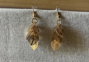 Gold Colored Leaves Decorations hook earrings - Picture 1 of 4