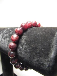Garnet Stretch Bracelet 8.5mm / 7" Healing Crystal! - Picture 1 of 4