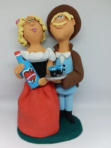 Souvenir - handgemachte Tonfigur im deutschen Stil (handbemalt) - Bild 1 von 2